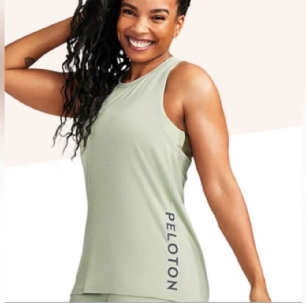 Peloton purpose twist bank tank green size M